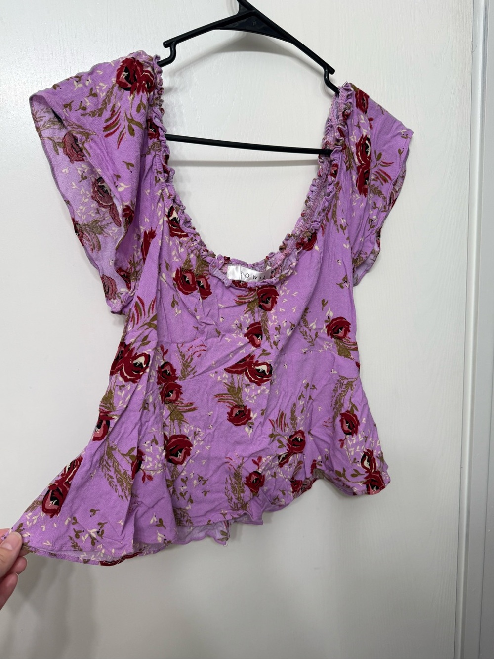 Women’s Lavender Floral Scoop Neck Top